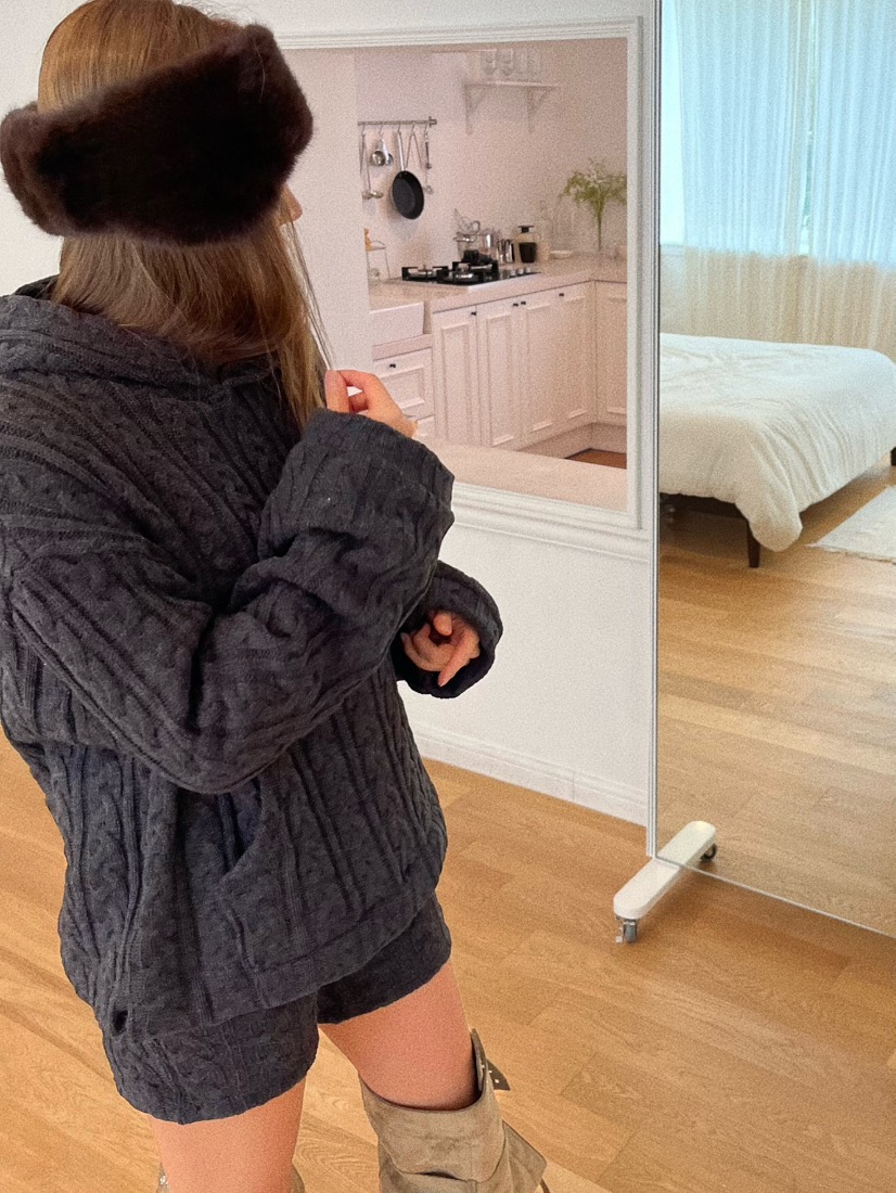 LOVE PULL東大門㊣實拍女裝新品休閑時尚推薦真品熱賣套裝LOVE PULL套裝