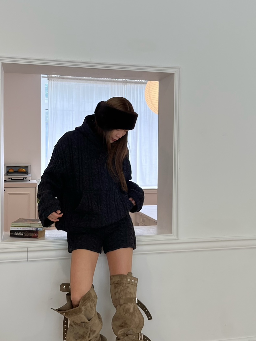 LOVE PULL東大門㊣實拍女裝新品休閑時尚推薦真品熱賣套裝LOVE PULL套裝