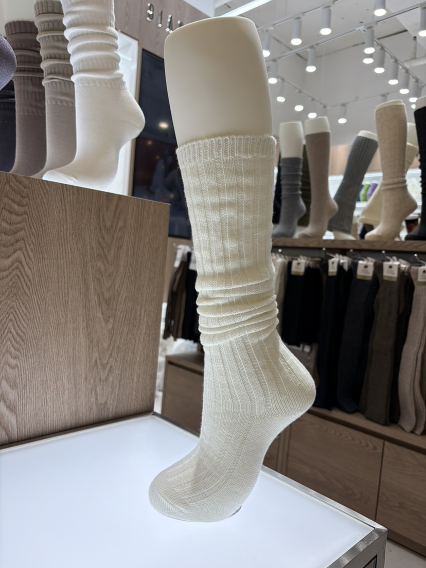 MU:TI韓國直郵㊣女士新款推薦職業時尚25秋冬休閑真品人氣襪子MU:TI襪子圖色1