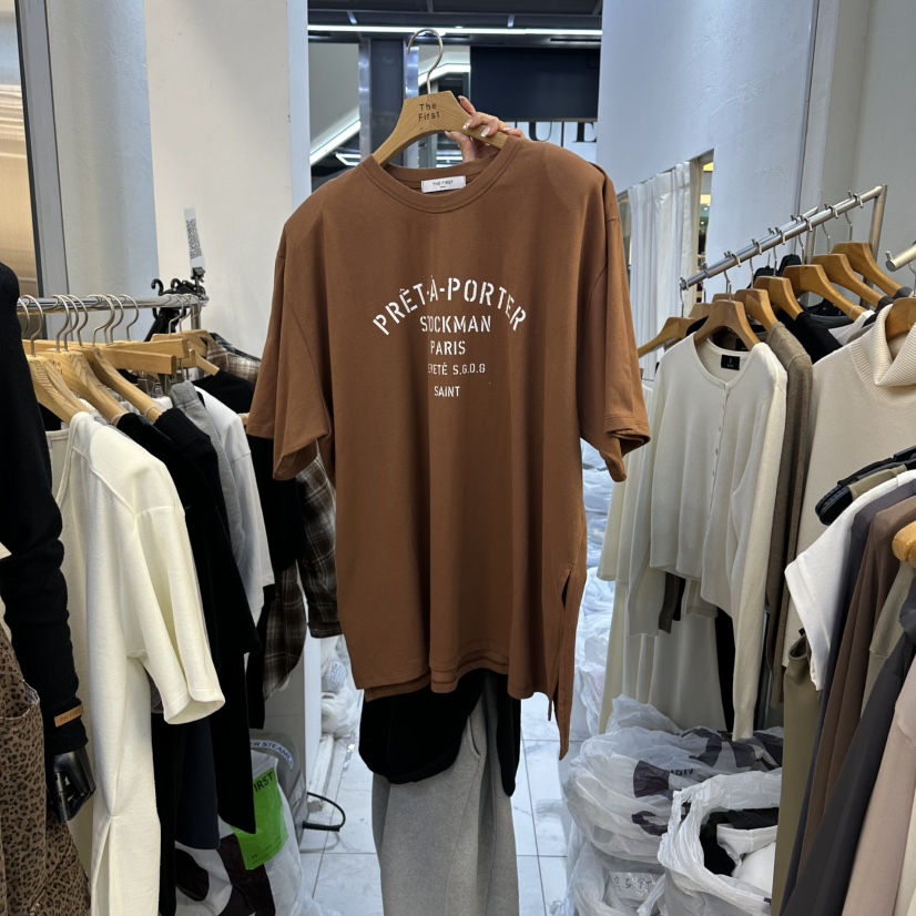 THE FIRST-Q東大門㊣代購女士新款人氣25秋冬真品熱賣T恤THE FIRSTT恤圖色2