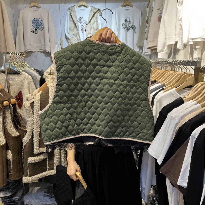 COCO HOLIC東大門㊣實拍女士新款25秋冬推薦熱賣真品馬甲蕾絲COCO HOLIC馬甲