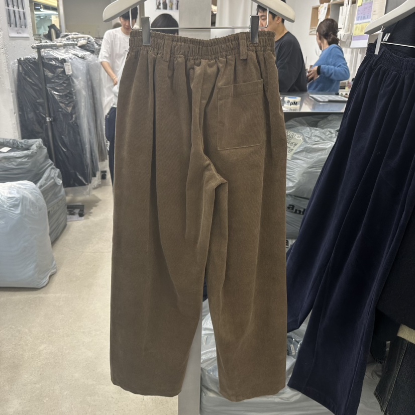 HELVETICA東大門㊣實拍女士新款熱賣時尚推薦職業休閑褲燈芯絨HELVETICA休閑褲