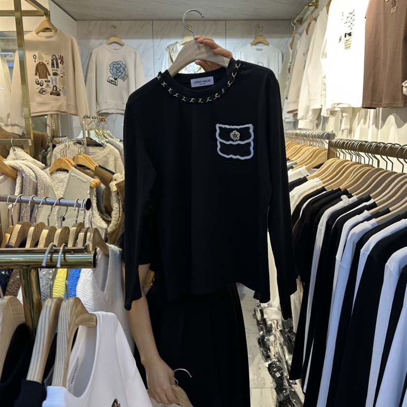 COCO HOLIC韓國代購㊣女士新款推薦真品熱賣人氣25秋冬長袖T恤COCO HOLIC長袖T恤圖色2