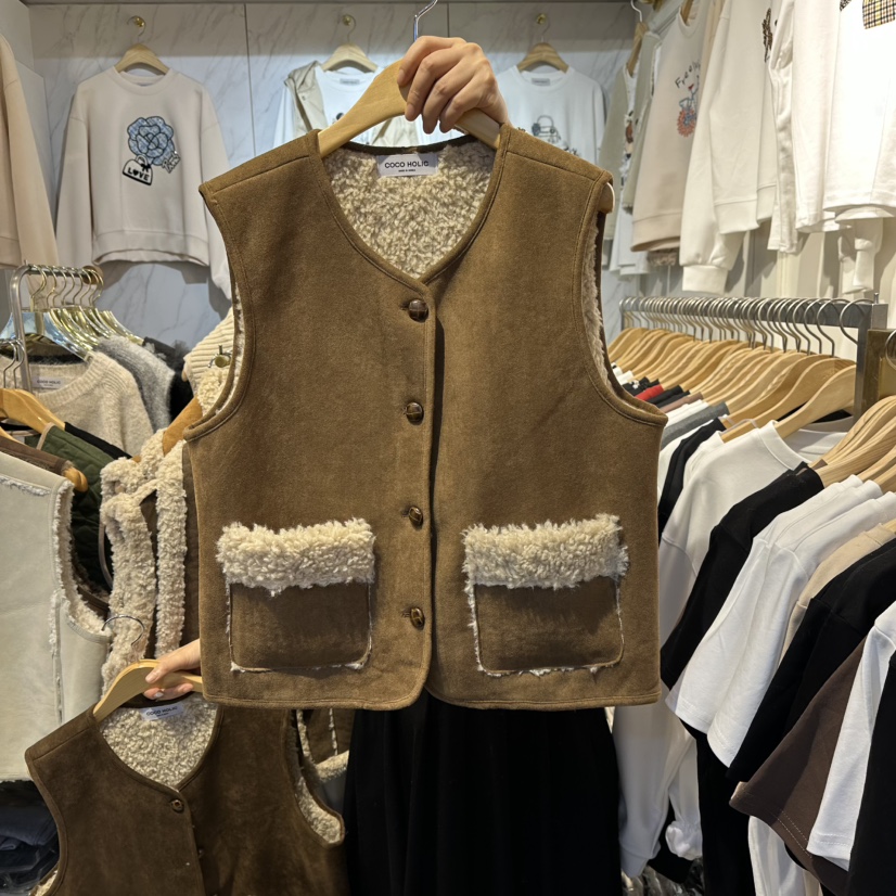 COCO HOLIC韓國代購㊣女士新款推薦時尚休閑真品馬甲口袋羊毛COCO HOLIC馬甲圖色1