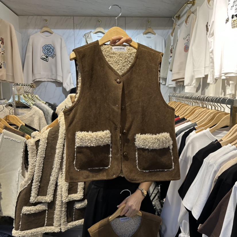 COCO HOLIC韓國代購㊣女士新款推薦時尚休閑真品馬甲口袋羊毛COCO HOLIC馬甲圖色2