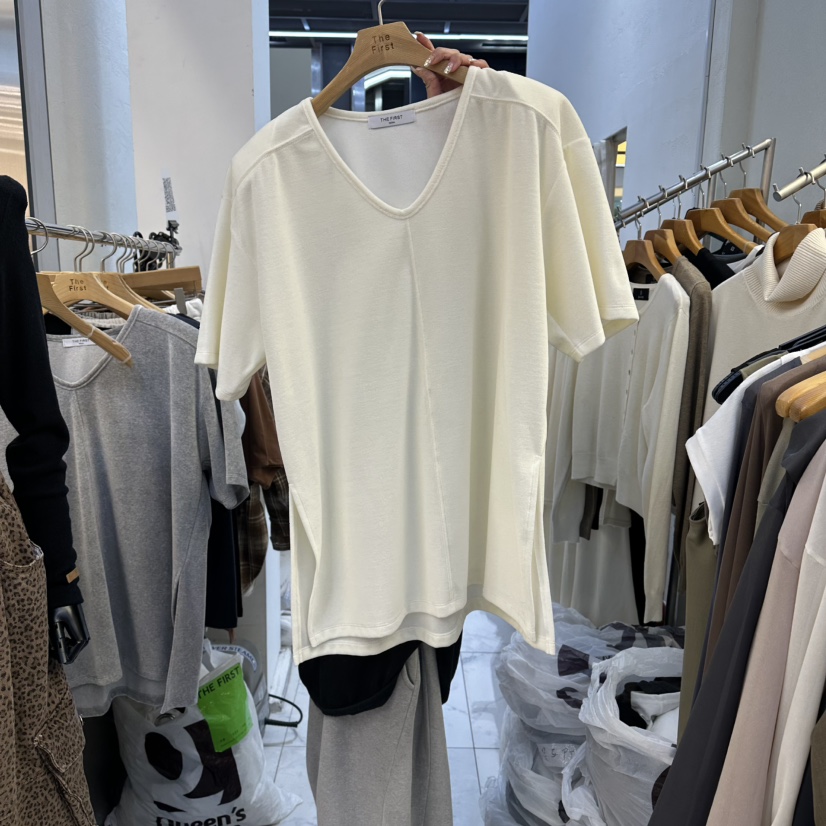 THE FIRST-Q韓國直郵㊣女裝新款25秋冬推薦熱賣時尚職業T恤THE FIRSTT恤圖色1