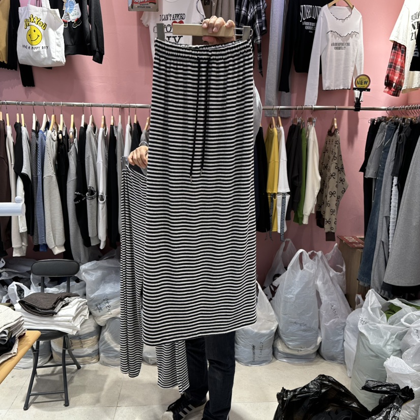 K STORY韓國代購㊣女裝新款時尚休閑推薦熱賣25秋冬人氣長裙K STORY長裙圖色1