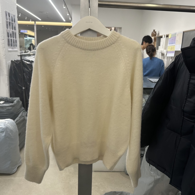 HELVETICA東大門㊣代購女士新品熱賣25秋冬人氣針織衫插肩圓領HELVETICA針織衫圖色2