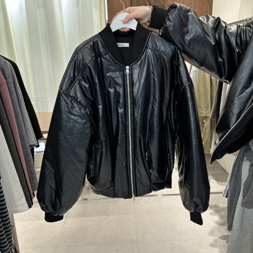 BUCKLE東大門㊣代購女士新款推薦真品時尚25秋冬人氣夾克皮革BUCKLE夾克圖色2