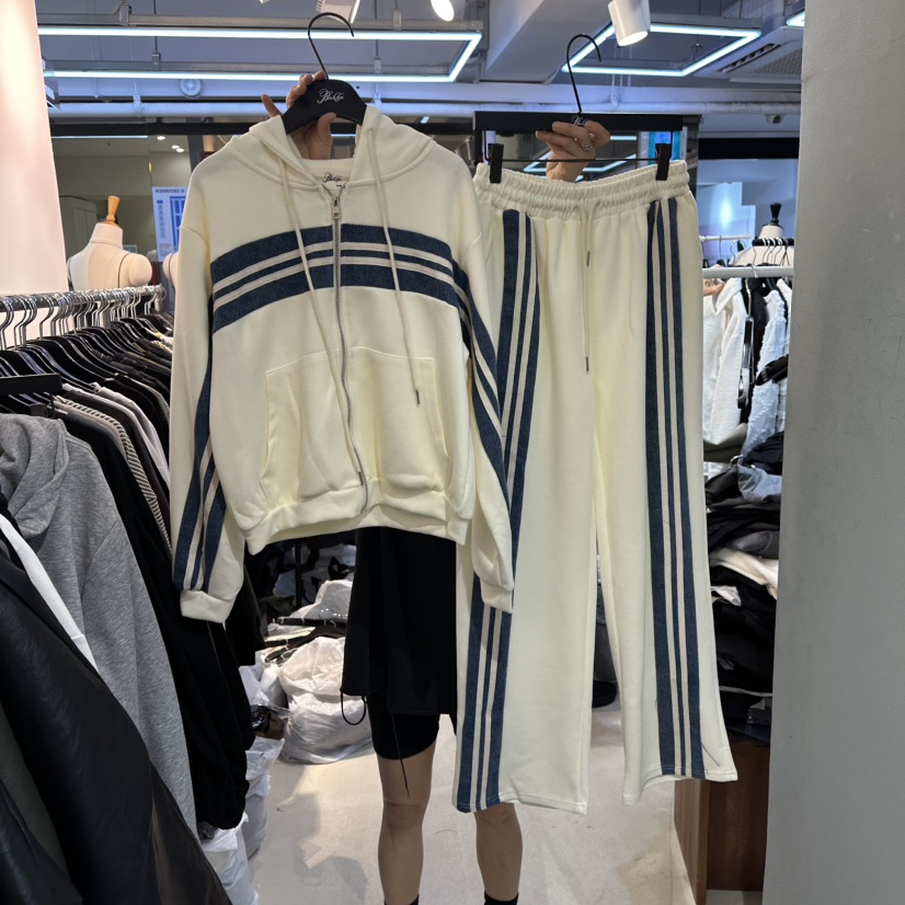 BAKHA韓國代購㊣女士新款熱賣25秋冬推薦真品休閑人氣套裝套裝BAKHA套裝圖色1