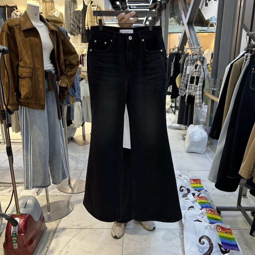 A2/D2韓國直郵㊣女士新款休閑25秋冬人氣熱賣時尚牛仔褲喇叭A2/D2牛仔褲