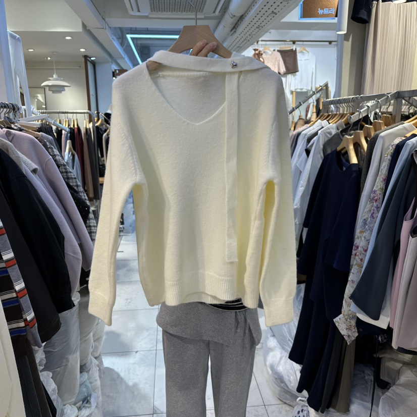 HARU韓國直郵㊣女裝新品25秋冬真品時尚熱賣推薦毛衣含脖帶HARU-Q毛衣圖色1