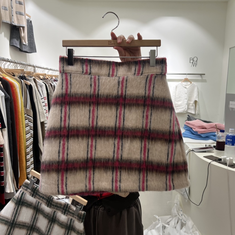 BY BOMI韓國直郵㊣女士新品人氣熱賣推薦時尚職業短裙格紋BY BOMI短裙圖色2