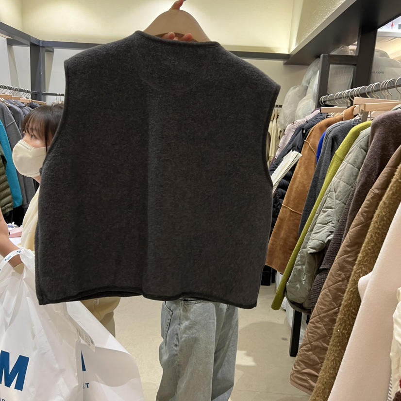 SELF SERVICE東大門㊣直郵女裝新品熱賣休閑推薦時尚馬甲羊毛SELF SERVICE馬甲