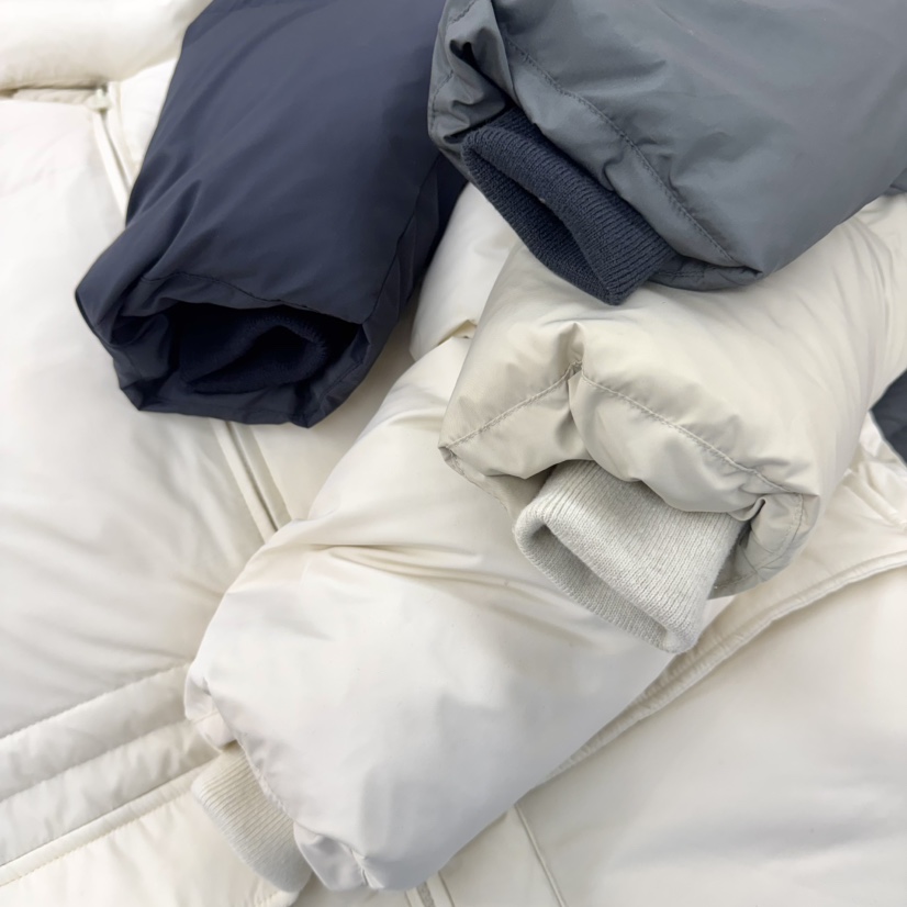 RIVER東大門㊣直郵女裝新款時尚休閑職業25秋冬推薦短款羽絨服WATER/RIVER短款羽絨服