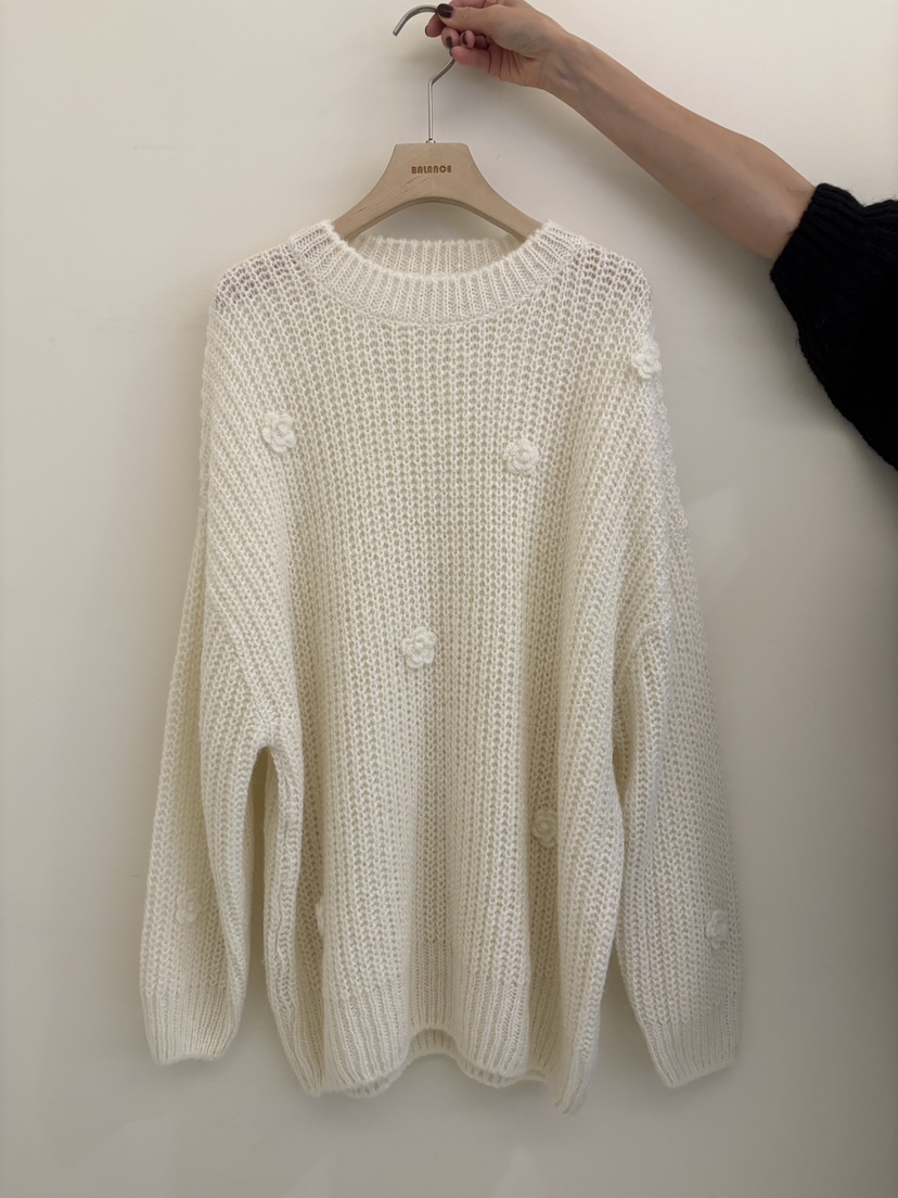 BALANCE韓國代購㊣女裝新款真品人氣時尚25秋冬針織衫花朵寬松BALANCE針織衫圖色1