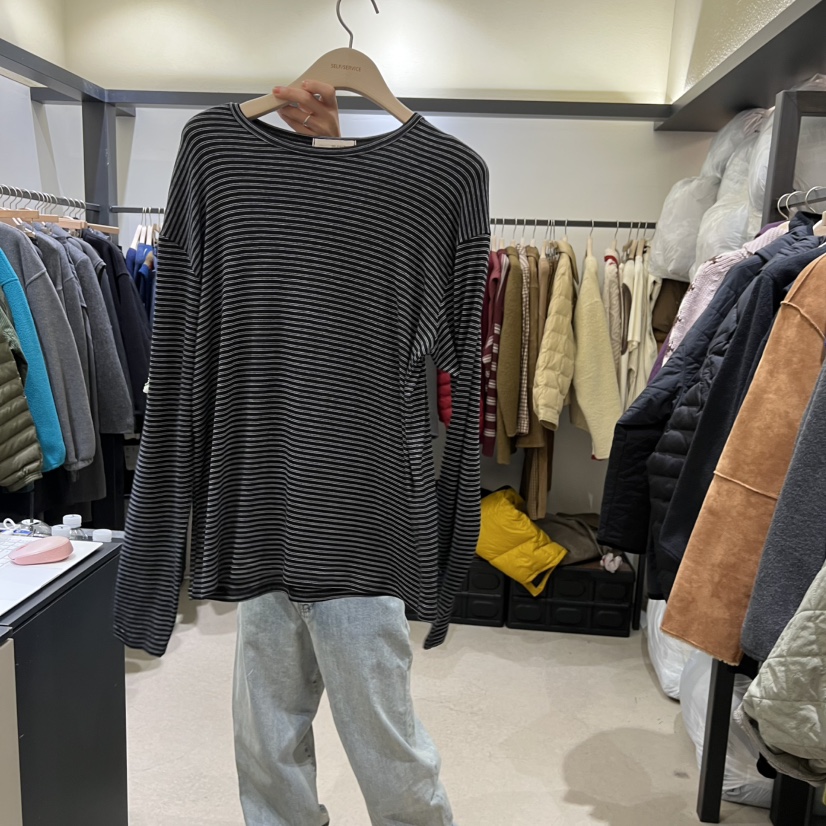 SELF SERVICE東大門㊣實拍女裝新款推薦真品熱賣長袖T恤柔軟SELF SERVICE長袖T恤