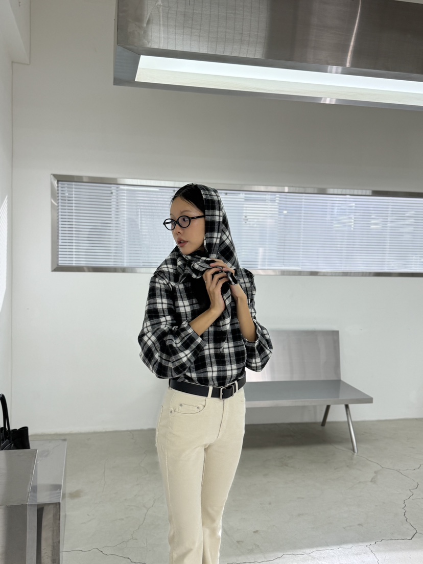 LIMLIMLIM東大門㊣實拍女裝新品人氣襯衫蕾絲衫披肩格紋圍巾LIM LIM LIM襯衫/蕾絲衫