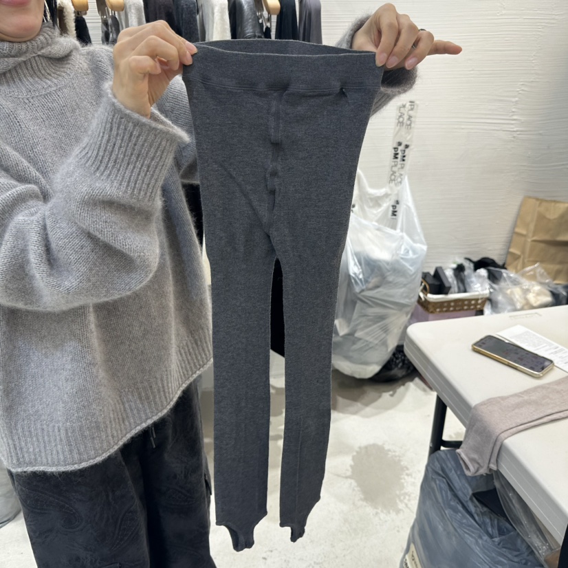 LUCY SALON東大門㊣實拍女士新款時尚休閑打底褲鯊魚褲緊身褲LUCY SALON打底褲/鯊魚褲圖色2墨色