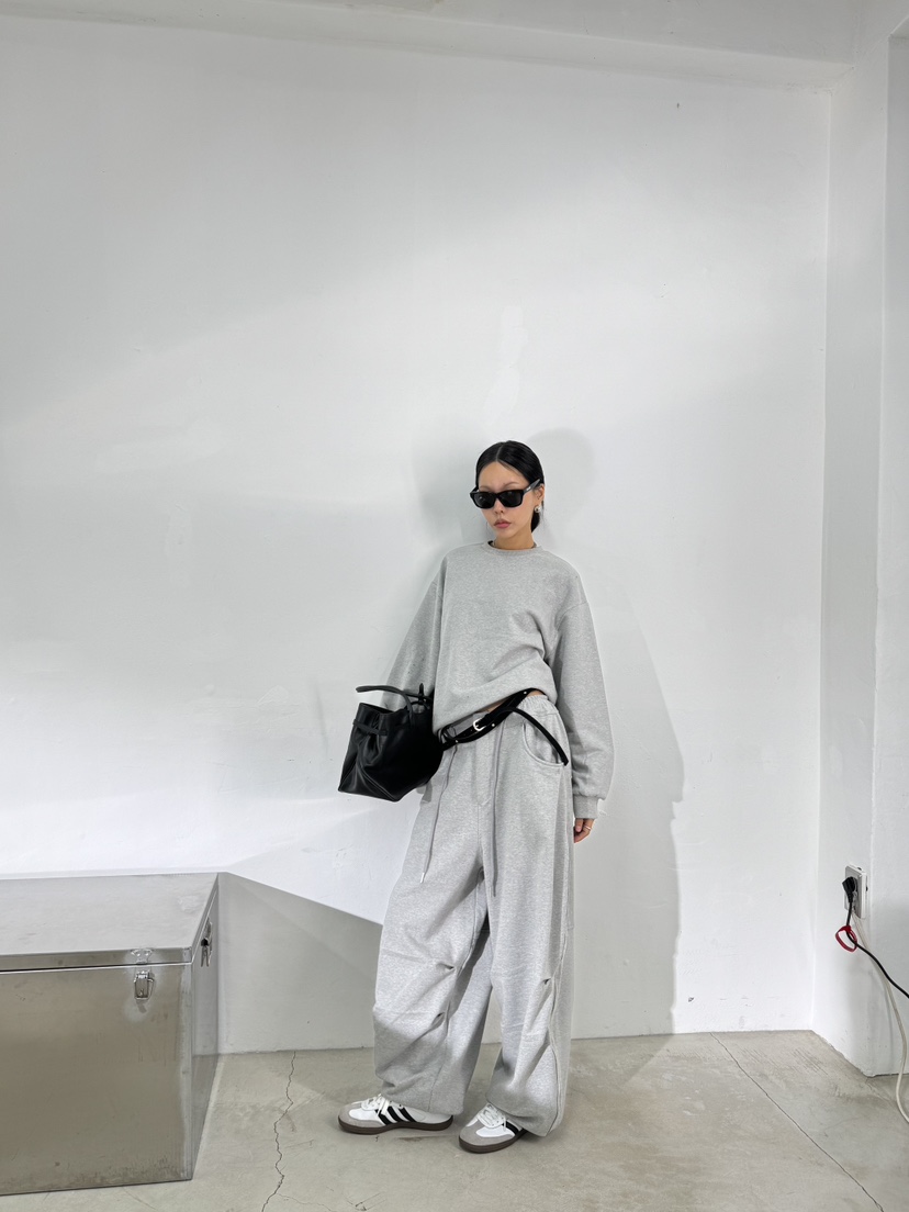 LIMLIMLIM韓國代購㊣女士新品休閑熱賣25秋冬推薦職業真品衛衣LIM LIM LIM衛衣