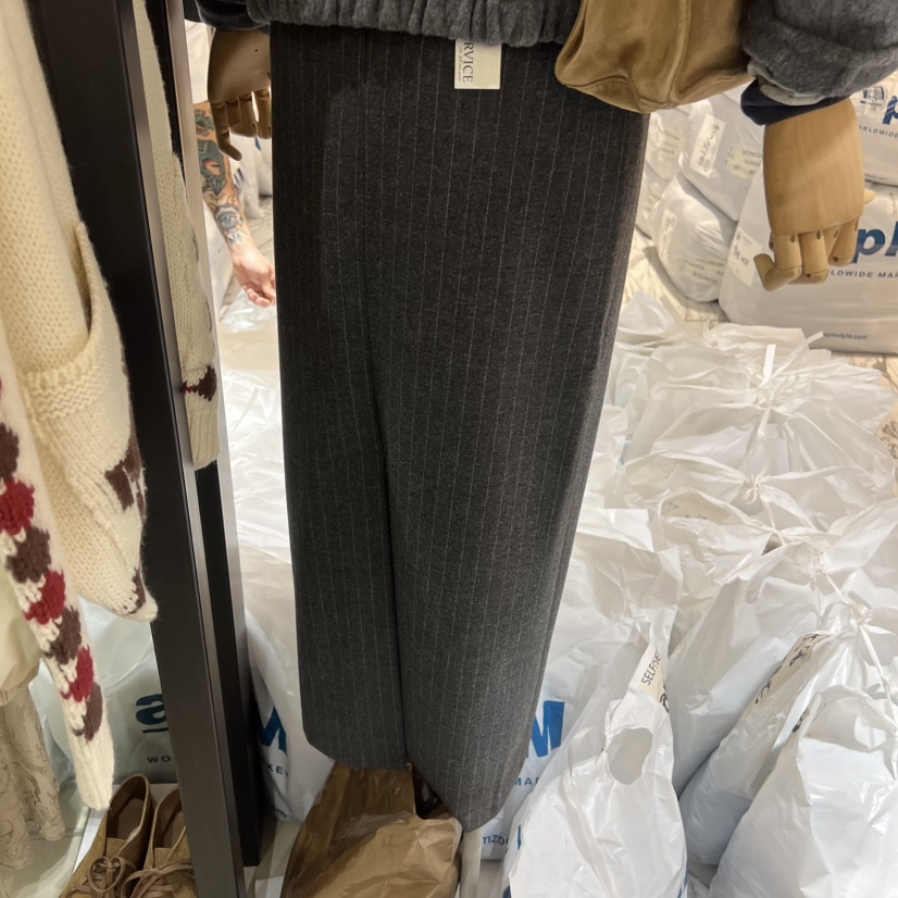 SELF SERVICE東大門㊣直郵女裝新品人氣推薦25秋冬職業長裙SELF SERVICE長裙