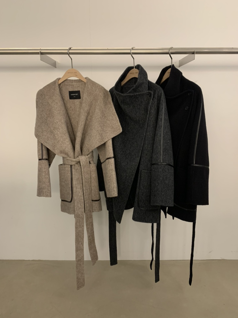 UNDER KEY東大門㊣直郵女士新款休閑短款大衣含腰帶羊毛絲綢UNDER KEY短款大衣