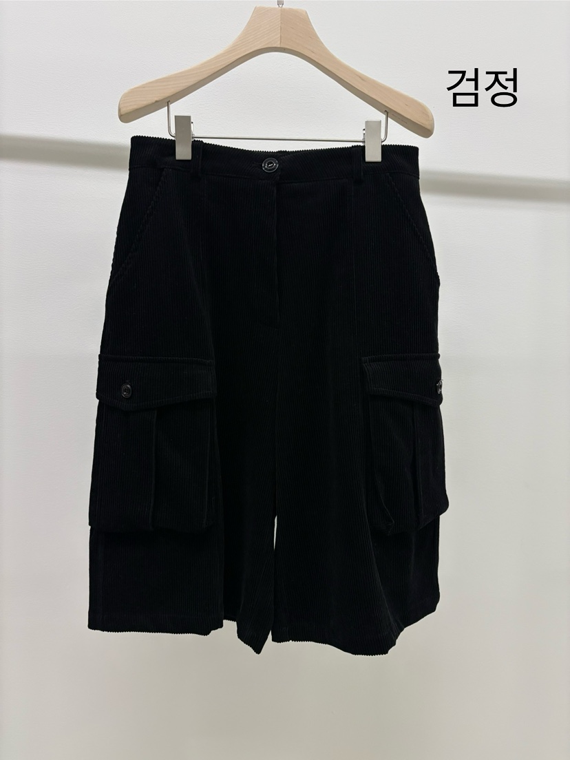 KONI韓國代購㊣女士新款人氣時尚熱賣25秋冬真品推薦職業短褲KONI短褲圖色3黑色