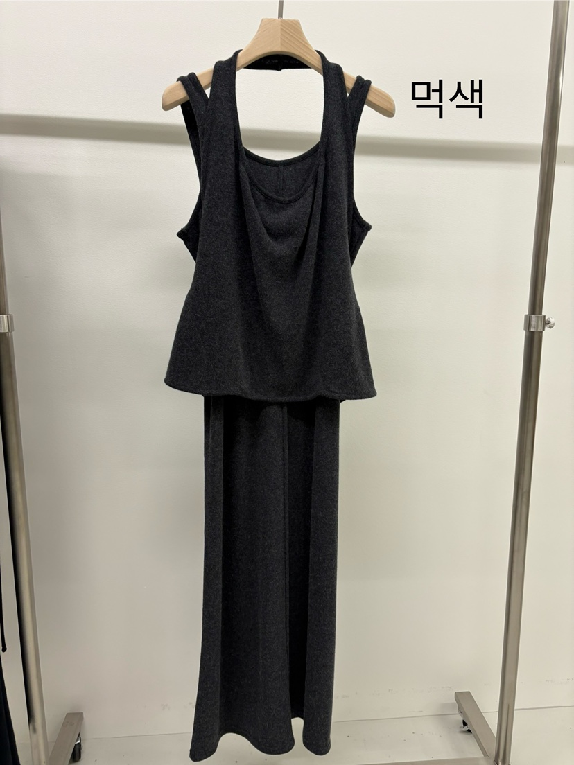 KONI東大門㊣直郵女裝新款推薦真品休閑人氣職業25秋冬連衣裙KONI連衣裙圖色2墨色