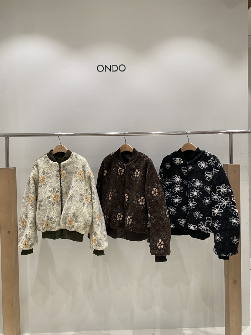 ONDO-P韓國直郵㊣女裝新款職業25秋冬人氣推薦夾克里外穿花朵ONDO-P夾克
