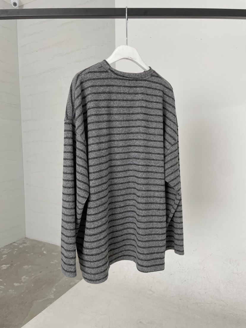 URBANE cloth東大門㊣直郵女士新款推薦熱賣時尚真品長袖T恤URBANE cloth長袖T恤