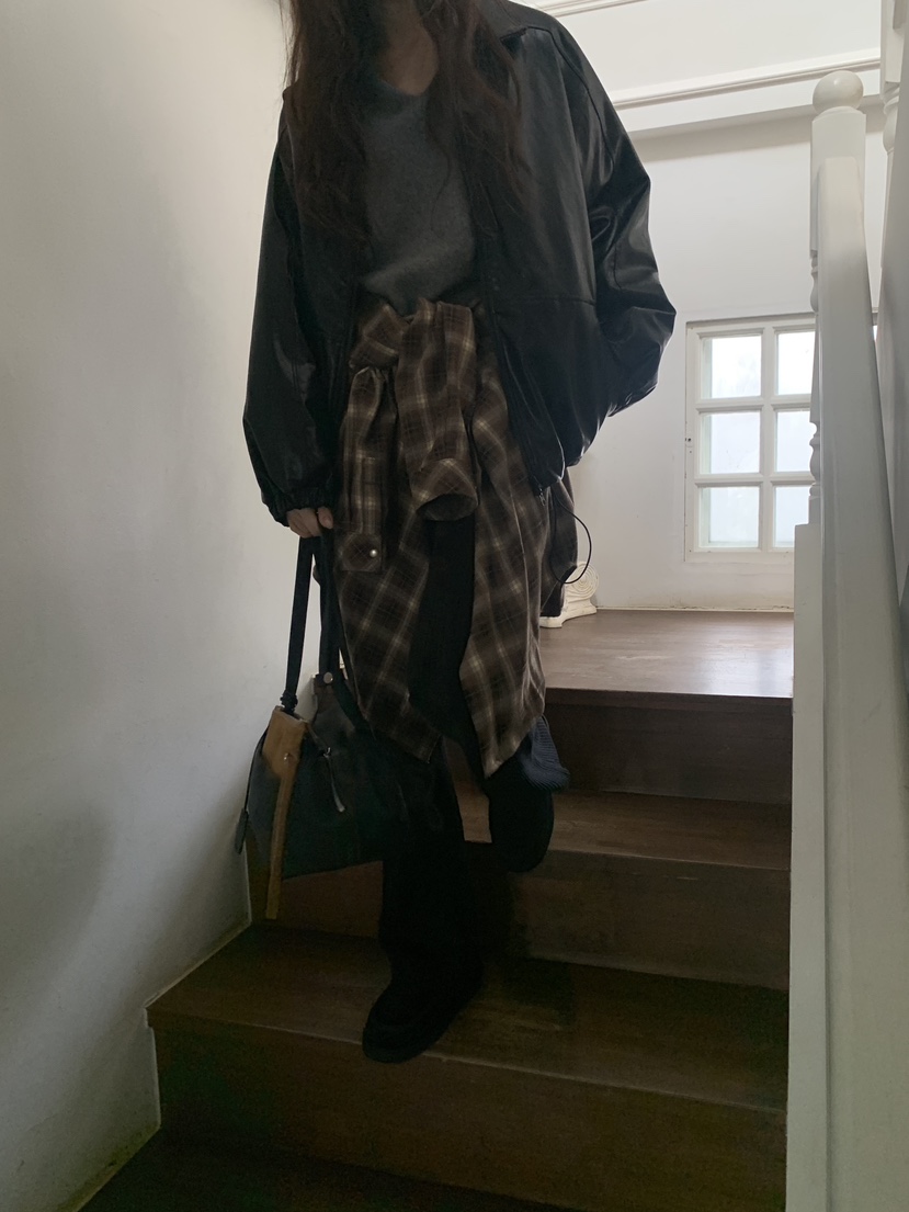 LOGARDEN韓國直郵㊣女士新品時尚休閑熱賣職業推薦襯衫蕾絲衫LO GARDEN襯衫/蕾絲衫