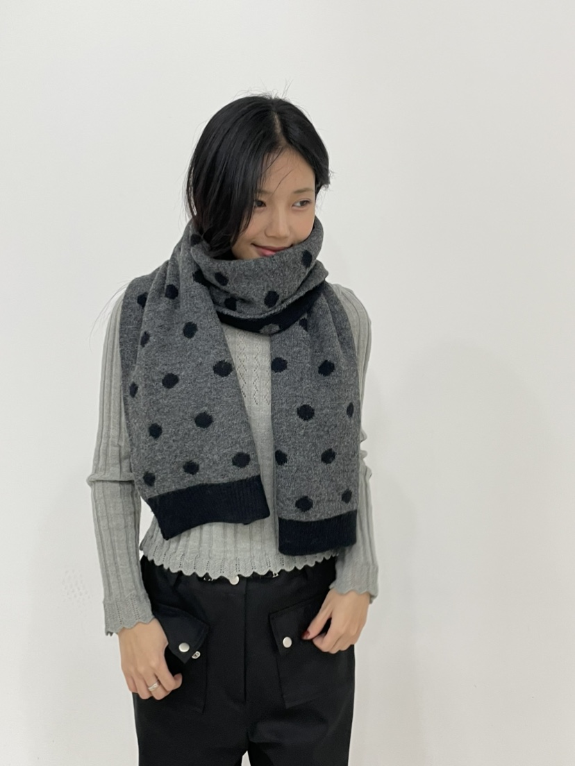 ANNA VERRY-P韓國代購㊣女裝新款時尚職業推薦人氣圍巾披肩ANNA VERRY-P圍巾/披肩圖色1