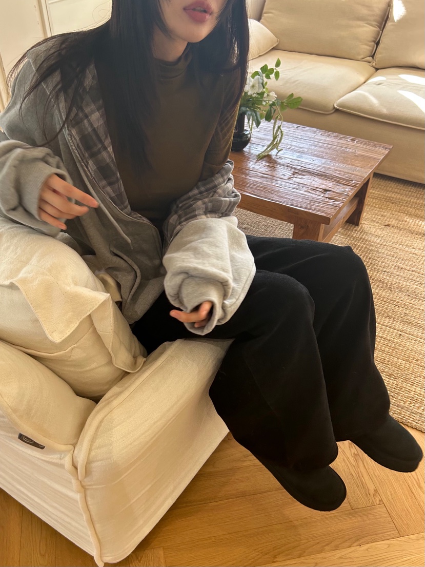 ME MO韓國代購㊣女士新款真品推薦人氣職業夾克連帽拉鏈衫ME MO夾克