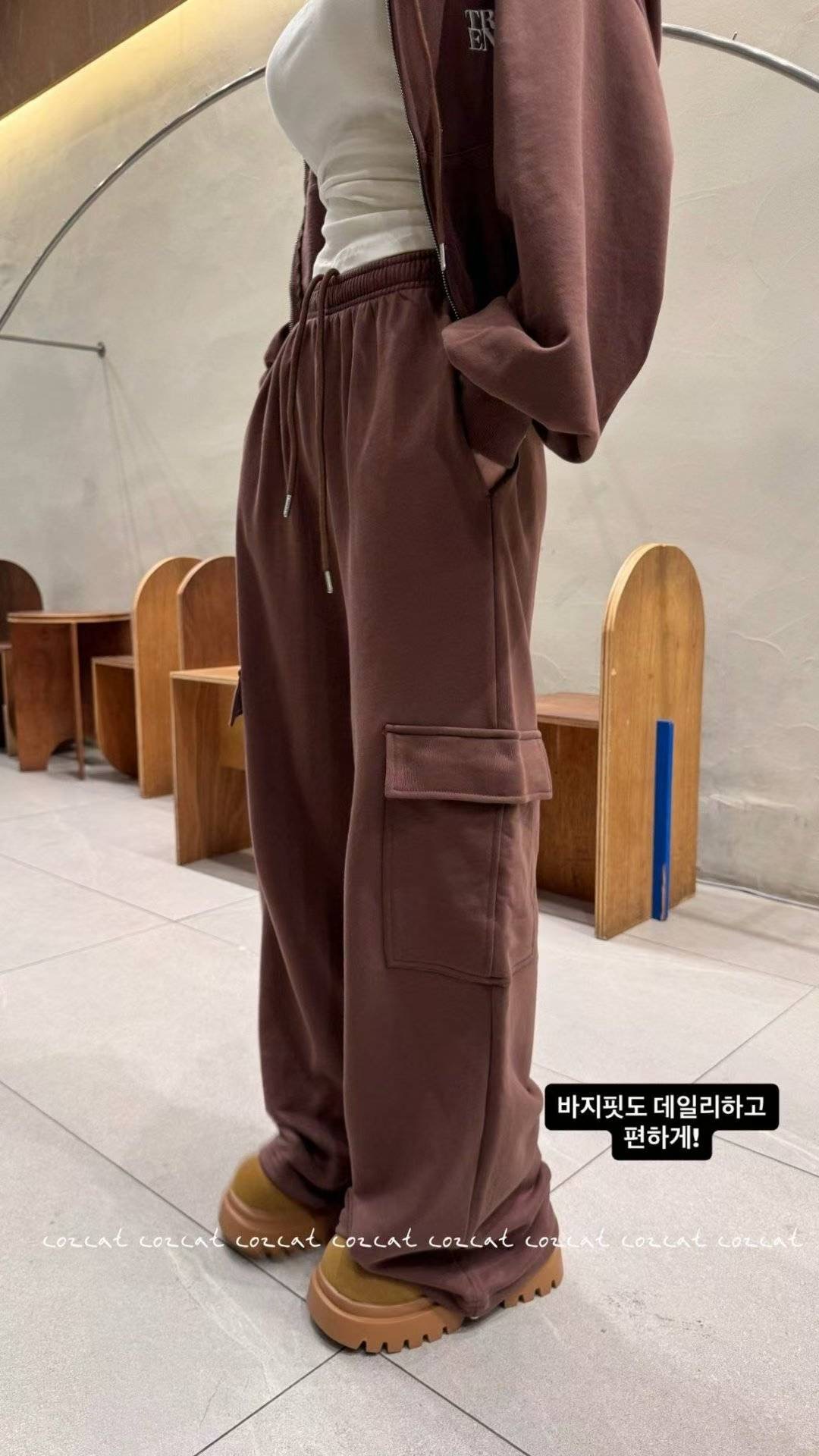 COZCAT-코즈켓-T韓國代購㊣女士新品熱賣真品套裝套裝連帽COZCAT套裝