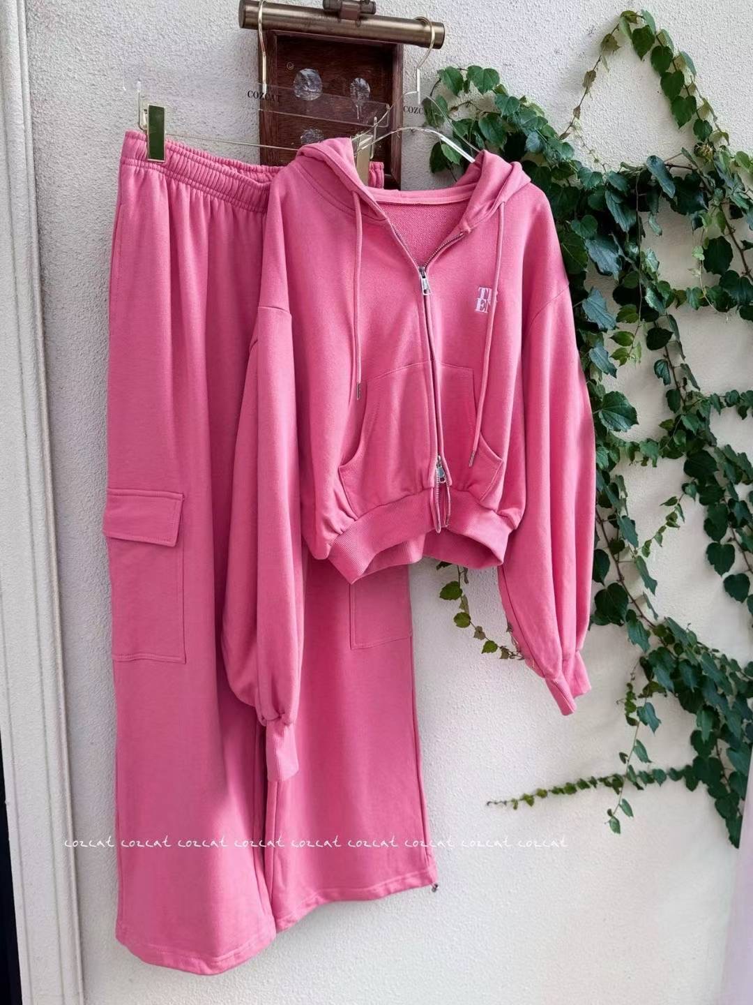 COZCAT-코즈켓-T韓國代購㊣女士新品熱賣真品套裝套裝連帽COZCAT套裝圖色2