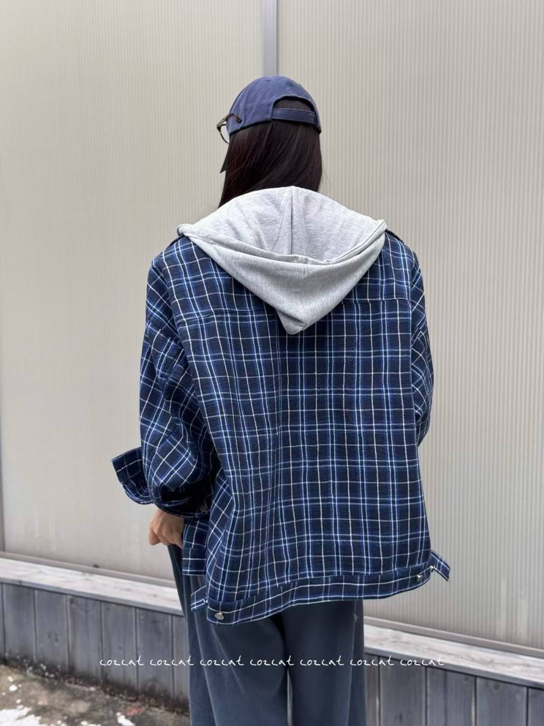 COZCAT-코즈켓-T東大門㊣實拍女裝新品職業夾克帽子可拆卸格紋COZCAT夾克