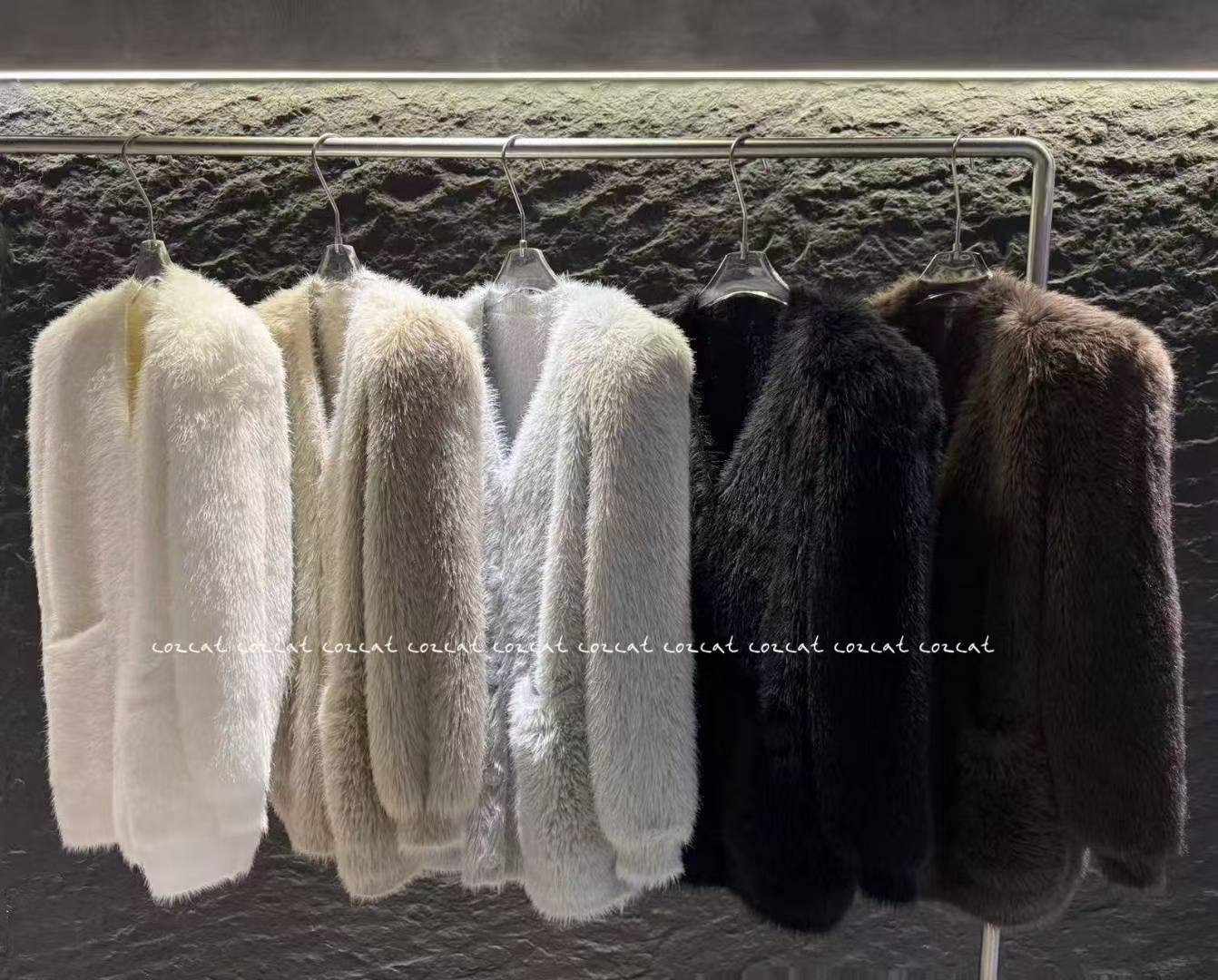 COZCAT-코즈켓-T東大門㊣代購女裝新款休閑25秋冬夾克貂皮COZCAT夾克圖色4左四色