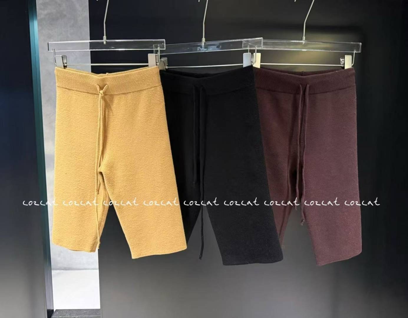 COZCAT-코즈켓-T東大門㊣實拍女士新款時尚真品短褲緊身褲COZCAT短褲圖色3左三色