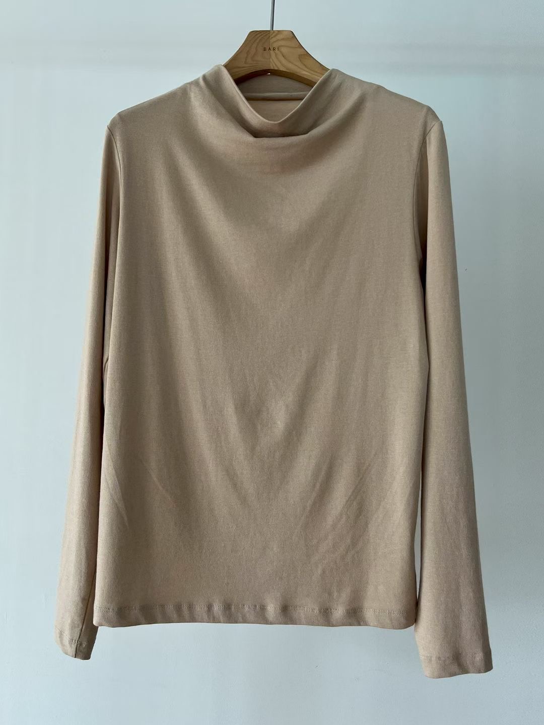 BARISTAR東大門㊣代購女士新款休閑人氣真品熱賣推薦長袖T恤BARI BARI長袖T恤圖色2左二色