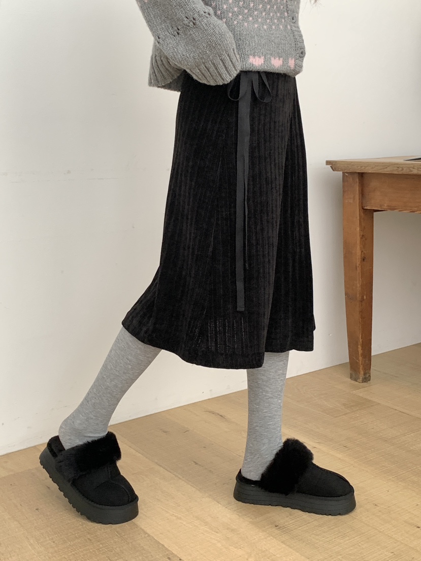 RE:OPENING韓國直郵㊣女裝新品25秋冬時尚半身裙中短裙天鵝絨RE:OPENING半身裙/中短裙