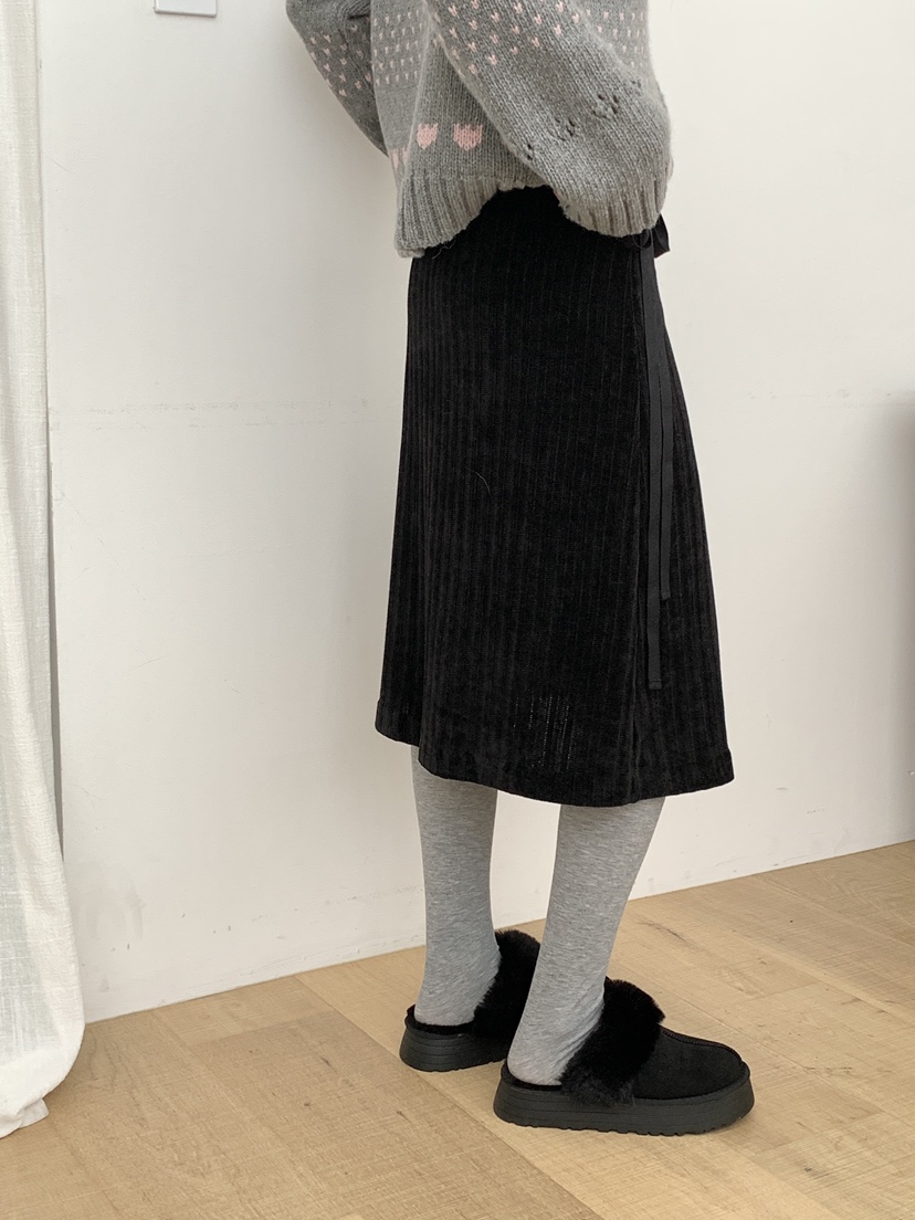 RE:OPENING韓國直郵㊣女裝新品25秋冬時尚半身裙中短裙天鵝絨RE:OPENING半身裙/中短裙