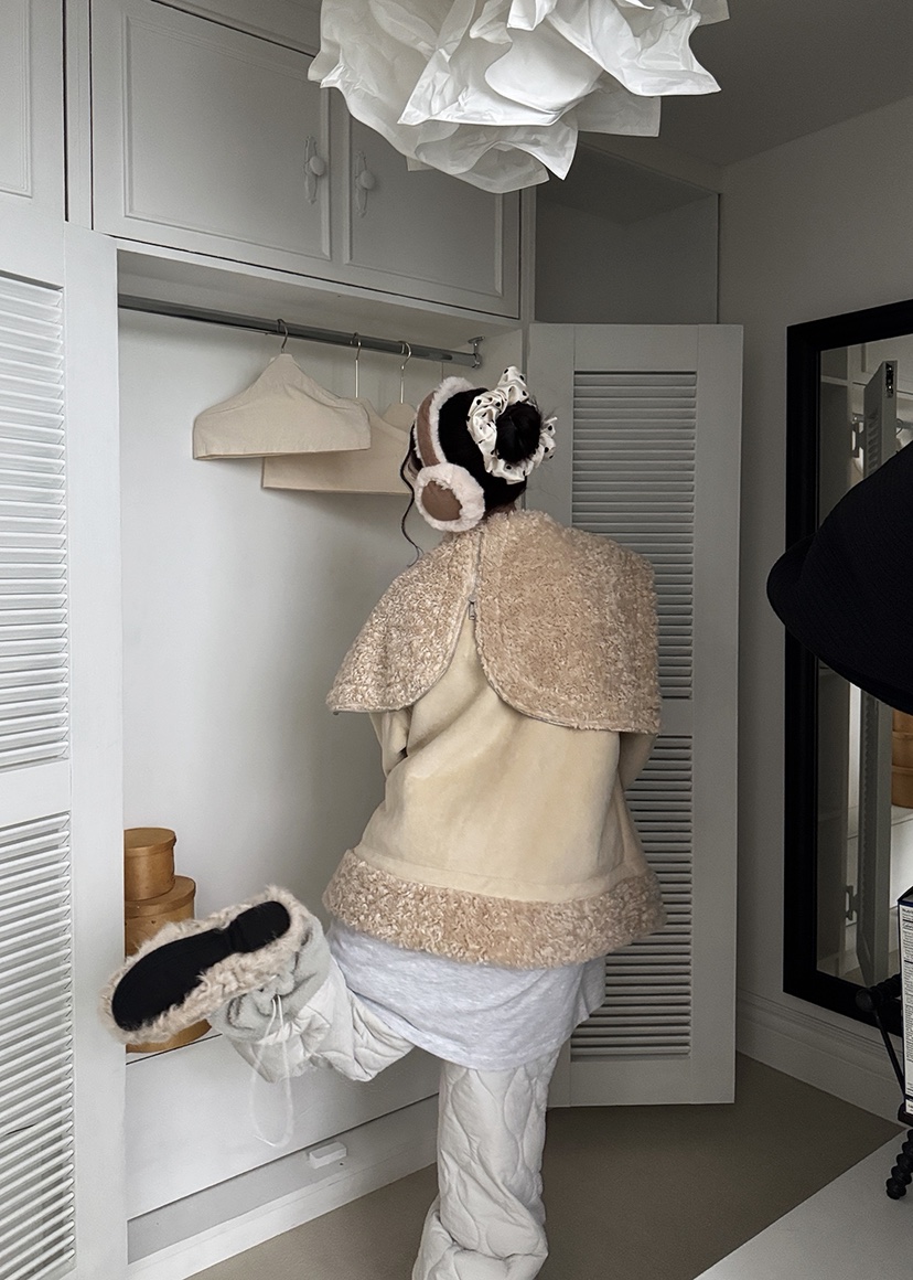 OURWAVE/OUR ROOM東大門㊣代購女裝新款推薦職業短款大衣Our Wave/Our Room短款大衣