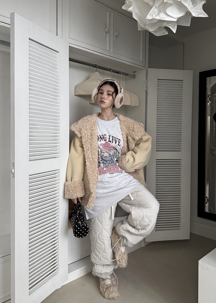 OURWAVE/OUR ROOM東大門㊣代購女裝新款推薦職業短款大衣Our Wave/Our Room短款大衣