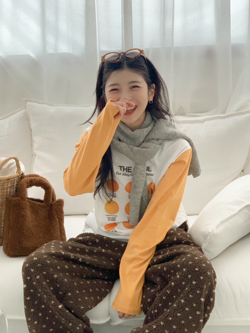 BEFORE SUNRISE東大門㊣直郵女士新款人氣25秋冬真品長袖T恤BEFORE SUNRISE長袖T恤