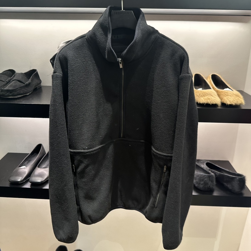 FEBRUARY 11東大門㊣實拍女裝新品熱賣推薦時尚人氣夾克拉鏈FEBRUARY 11夾克圖色2黑色