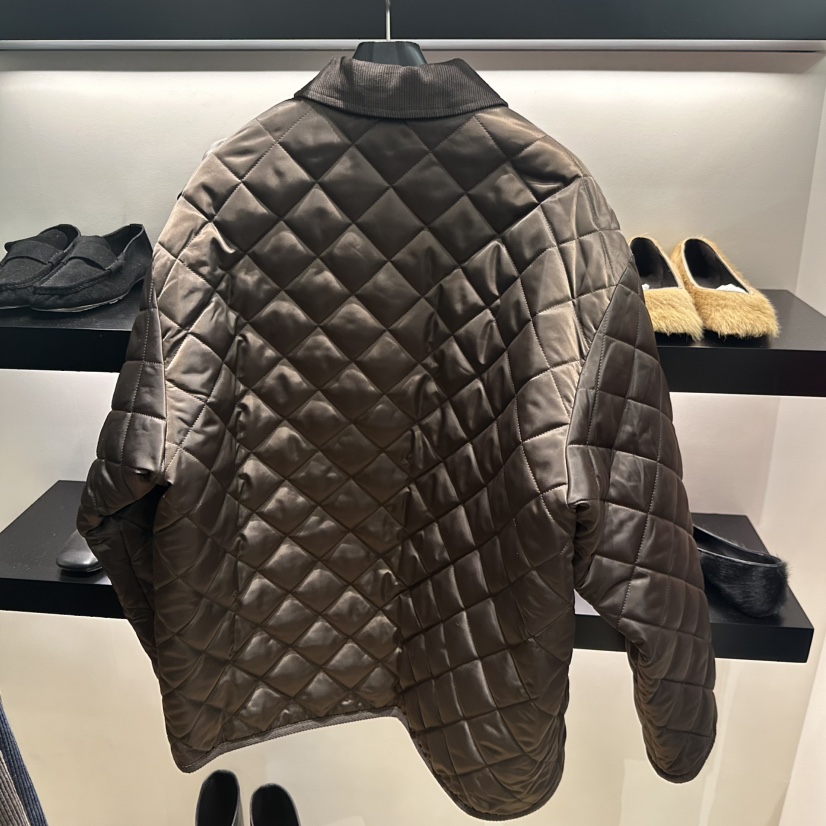 FEBRUARY 11韓國直郵㊣女裝新品真品熱賣人氣時尚25秋冬夾克FEBRUARY 11夾克