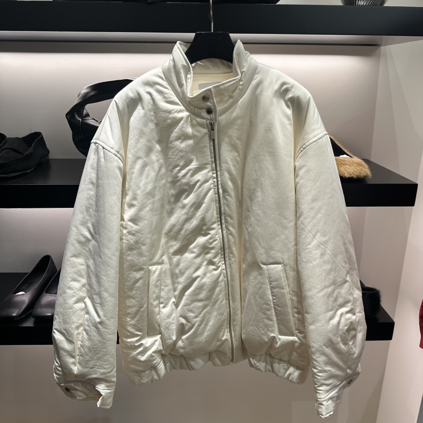 FEBRUARY 11韓國直郵㊣女裝新品人氣休閑熱賣短款棉服高領FEBRUARY 11短款棉服圖色1