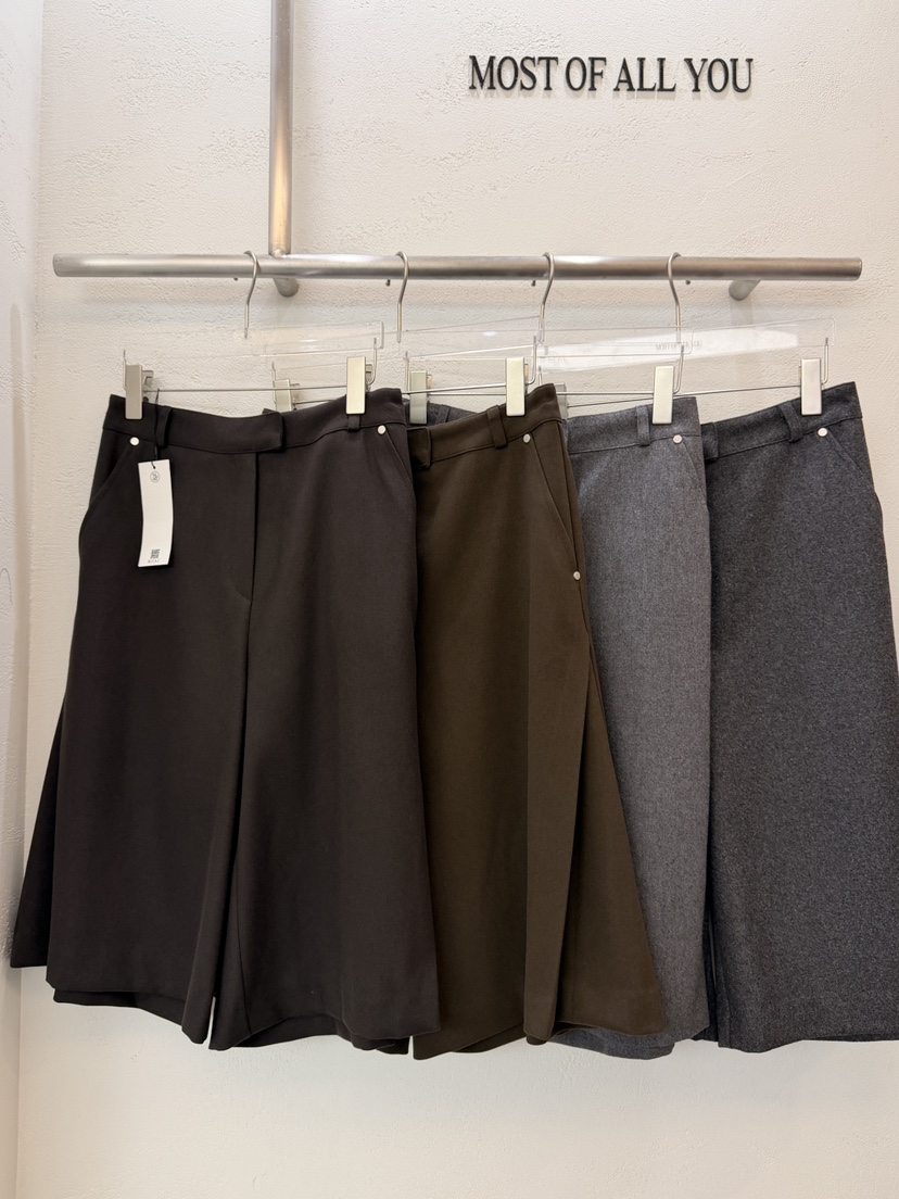 MOST OF ALL U韓國直郵㊣女士新品休閑25秋冬職業短褲羊毛MOST OF ALL U短褲