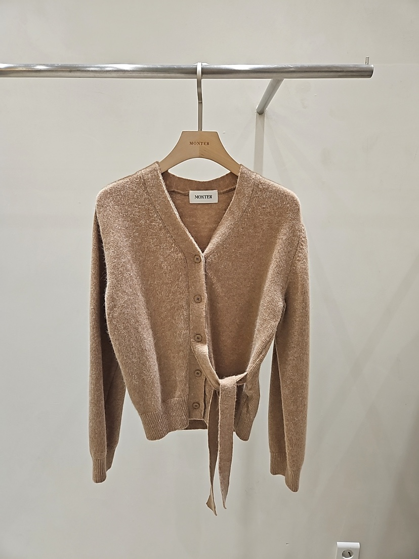 MONTER韓國代購㊣女士新品真品職業熱賣人氣針織衫狐貍開衫MONTER針織衫圖色3