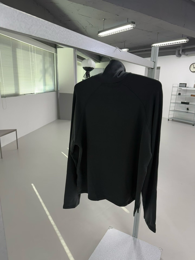 TUG韓國代購㊣女士新品人氣時尚真品25秋冬職業長袖T恤高領TUG長袖T恤圖色2